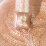 Bernovich Liquid Highlighter - Image 4