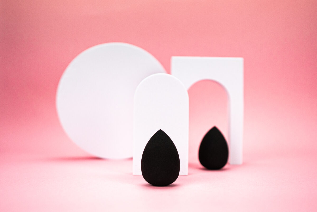 Beauty Union makeup sponge black - Image 2
