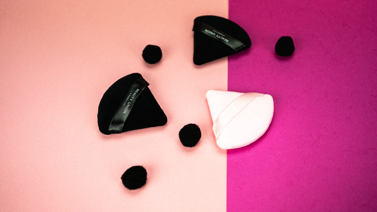 Beauty Union Τriangle Powder Puff Pink - Image 4