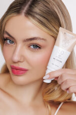 Βee Factor 5σε1 DD Κρέμα Προσώπου SPF50 - Image 3