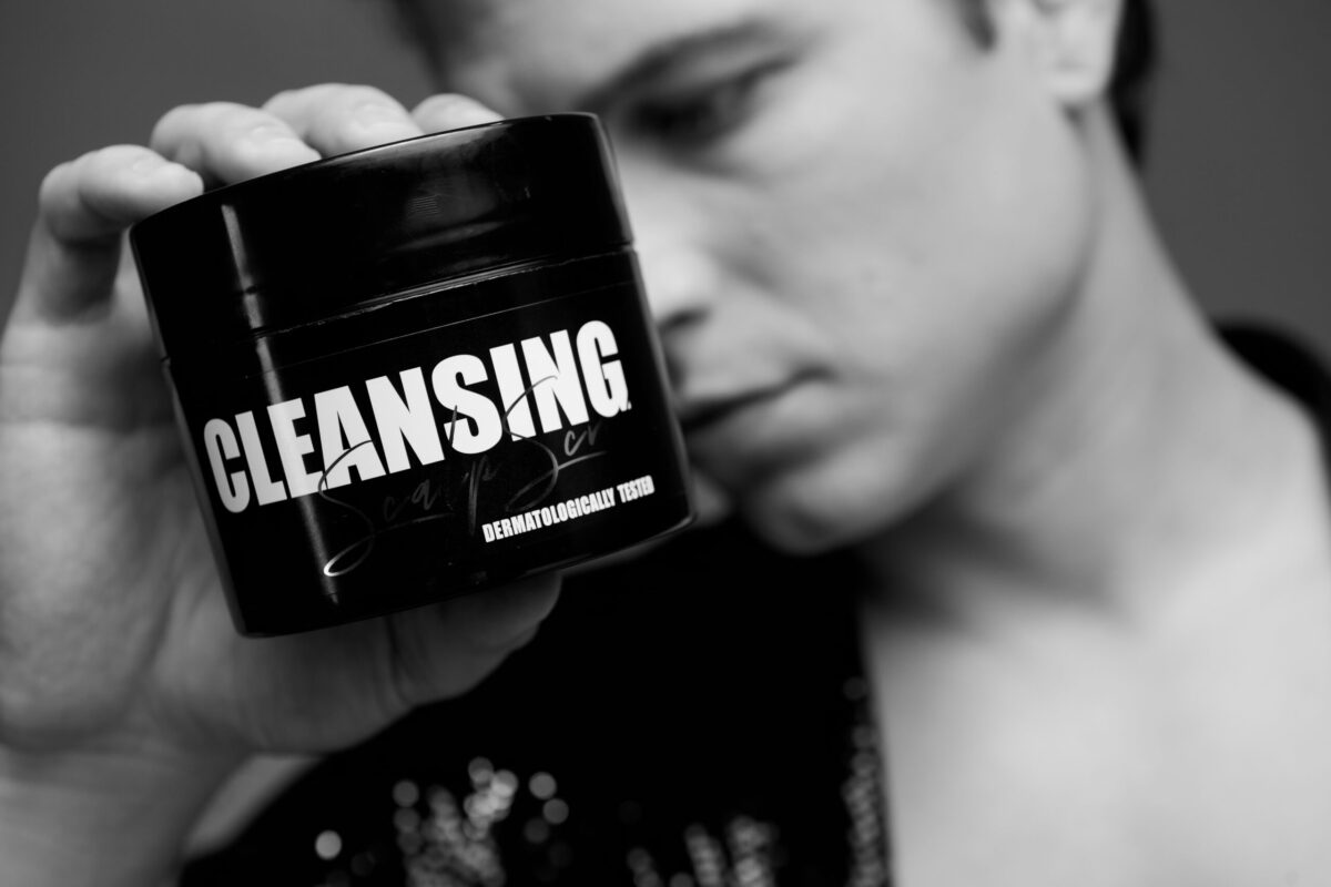 Scandal salt scalp scrub - Image 4