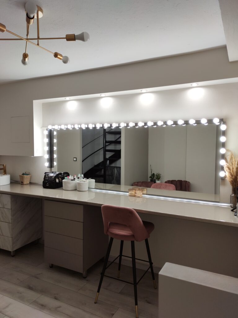 makeup studio larisa